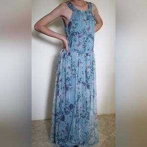 Candelite Petite, Blue Floral Sleeveless Summer Dress. Size Small